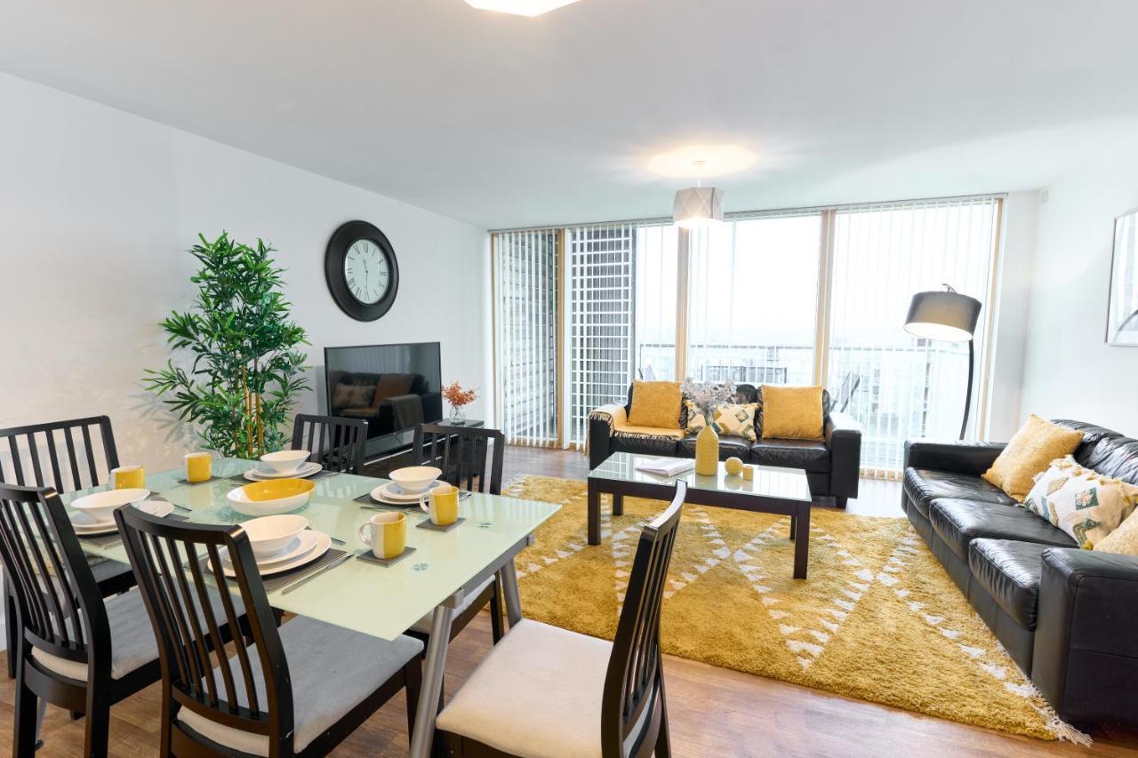 Shortstaymk Vizion Apartments, With Free Superfast Wi-Fi, Parking, Sky Sports And Movies Milton Keynes Esterno foto