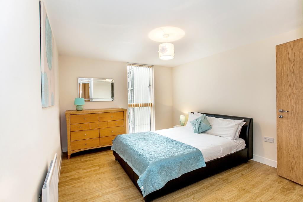 Shortstaymk Vizion Apartments, With Free Superfast Wi-Fi, Parking, Sky Sports And Movies Milton Keynes Camera foto